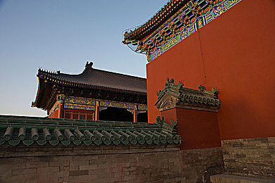 李蓉蓉传媒：在竞速世界中打造你的赛车媒体王国，体验主编视角-2