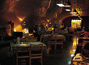 女生呀你tm别舔了:当竞速的初心迷失在无尽的收藏之路-2