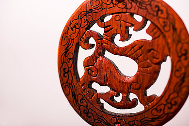 色综综合：视觉与性能的终极融合，顶尖赛车游戏开启沉浸驾驶新纪元