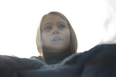 五月的婷婷：雨夜幻影，隐藏车手与你的诗意追逐-4