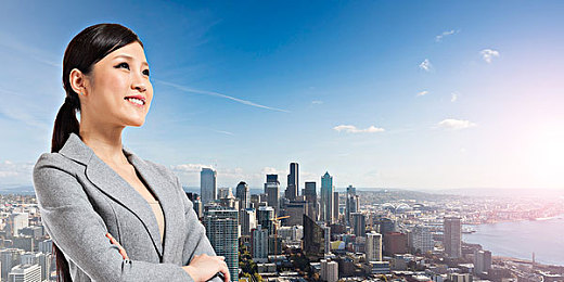 三上悠亚作品推荐：霓虹幻影，极速心途，星尘车手的情感竞速之旅-2