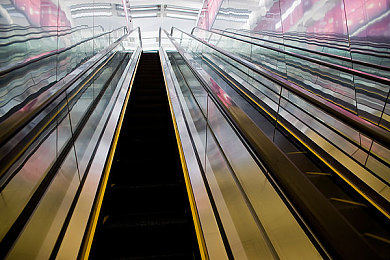 桃一区二区：驾驭双面赛道，在极限竞速中书写你的驾驶哲学-2