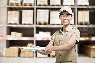 中文1区2区：霓虹都市与迷雾山城的终极竞速对决-3