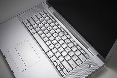 男人和女人交配app：竞速浪漫革新双人驾驶，默契搭档共赴极速之旅-2