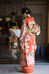 黄色软件下载免费oppo版大全装扮2024：街头艺术引擎，你的专属涂装竞速革命-3