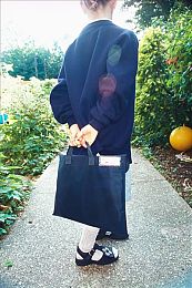 老师让我吃他的胸：驾驶导师的趣味规则挑战，胸前秘籍引爆训练热潮-3