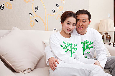 免费的黄色软件下载3.0.3OPPO:都市赛车新宠登场,OPPO版深度优化带来极致漂移体验-3