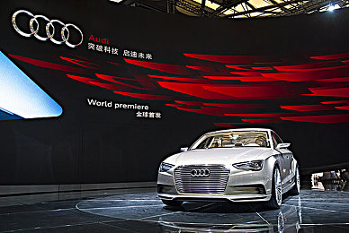 欧美大臀：经典车尾美学，驾驭狂野与精致，开放世界竞速新体验-4