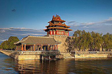 黄色APP下载3.3:《落日飞驰》全新版本上线,动态天气与黄金赛道引爆极速狂潮-5