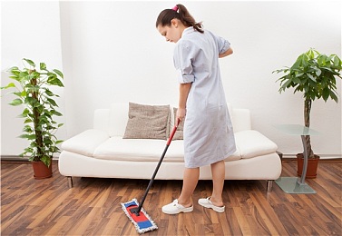 打扑克又痛又叫下载：《狂野飙车》全新版本上线，融合扑克策略开启卡牌竞速新纪元