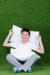 亚日本一区二区：经典双段赛道设计解析，都市极速与山道漂移的终极攻略今日发布-3