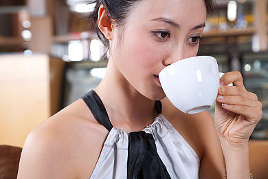 女生把困困放在男生的困困里：双心引擎，共驭星海迷途的协作诗篇-3