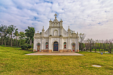 国产AV天美传媒：驰骋光影，中国汽车工业崛起之路虚拟竞速评测之旅-3