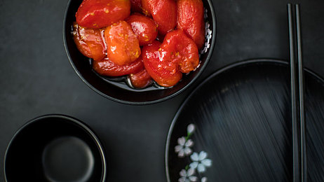 黄金app免费下载3.0版本：极速狂飙全新版本震撼上线，动态天气与黄金联赛颠覆竞速体验-3