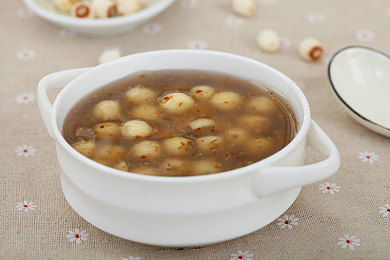 火影忍者成年版：查克拉引擎轰鸣，中年忍者开启现代公路冒险新篇章-2