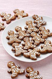 黄色软件APP下载大全免费OPPO：极速体验，OPPO平台热门赛车游戏精选与技巧解析-4