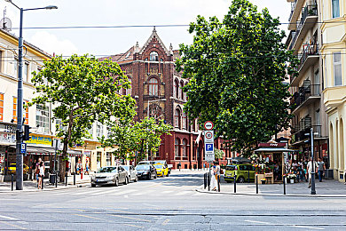 日美3片：三大竞速巨头巅峰对决，你的方向盘将驶向何方