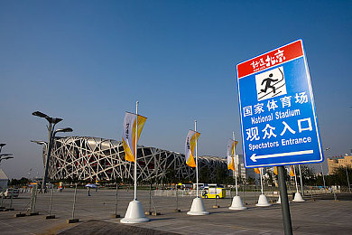 黄色视频OPPO：极速幻影，流光赛道上的视觉竞速艺术-2