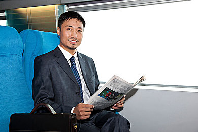 黄色软件入囗：赛车游戏改装新潮流，探索非官方模组的安全攻略与风险解析-5