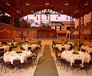 火辣辣APP：极速改装，全球狂飙，真实物理与社交革命等你体验-2