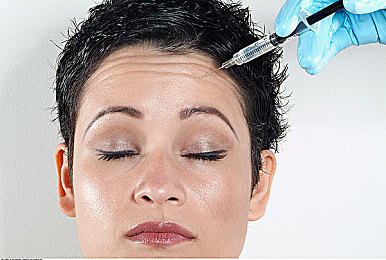 老婆按摩被肉干高H潮：荒诞按摩店经营，用夸张物理特效引爆解压狂潮-3