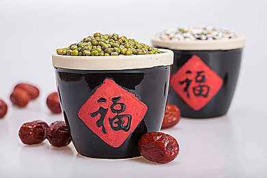 美女不穿内衣内裤的软件：虚拟风尚衣橱革命，体验真实物理引擎的服装自定义-2