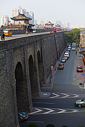 胡桃乳液狂飙：虚拟偶像赛道幻想，星乳能量极速狂飙