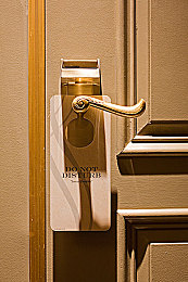 9色丨PORNY丨旧版：复古像素风开放世界新作，九色载具解锁独特驾驶冒险-4