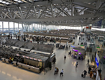 天堂8a 在线：下一代开放世界竞速游戏，动态世界与在线社区重塑驾驶幻想-2