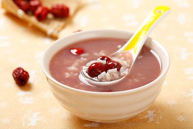 黄色软件APP下载3.0:极限竞速街头狂飙全新调校系统上线,终极座驾由你亲手解锁-3