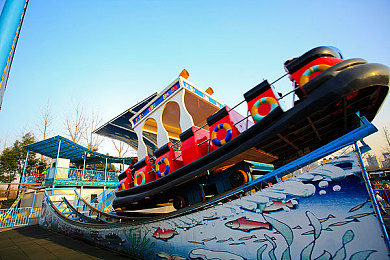 女人和公豬交内谢免费:荒野求生,原始本能与自然法则的深度对话-2