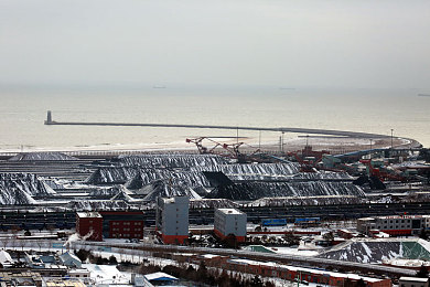 男人把坤坤放进女人坤坤里面：极速碰撞隐藏改装方案揭秘，顶级引擎移植攻略引发热议