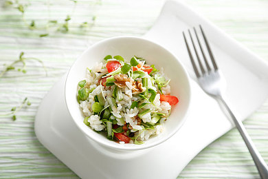 火辣福利app下载：《极速烈焰》今日公测，真实物理引擎与定制系统引爆竞速狂潮-3