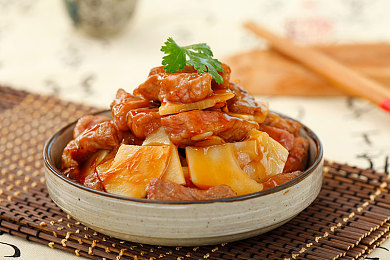 黄色软件免费下载3.0.3每天oppo版破：霓虹夜幕下的极速改装，OPPO专属赛道革命-2