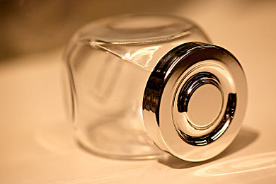 300黄软件：霓虹像素，极速改装的艺术，黄色界面狂飙赛博都市-3