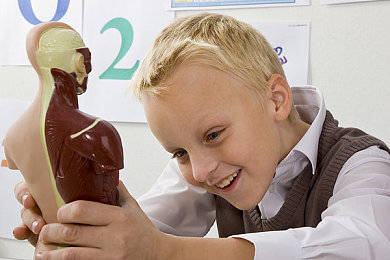 波多野结衣和三上悠亚合作的趋势:光与星的协奏,未来赛道的羁绊竞速诗篇-2