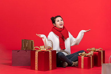 打扑克不盖被子视频：《扑克狂飙》极限战术引热议，全攻零防玩法席卷玩家社区-3