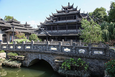 慌涩软件:极速飞驰中修复代码故障,体验双重挑战的驾驶新境界-2