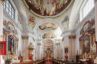 摘花,自由,娇小乌克兰：极限竞速地平线全新DLC上线，东欧田园诗意驾驶之旅正式开启-4