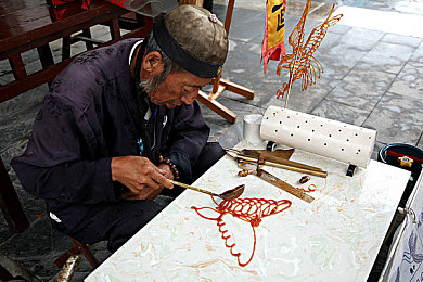 十八岁以下禁止下载的软件:夜幕疾驰,禁忌引擎轰鸣的都市传说-2