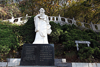 天美麻豆影视：当引擎轰鸣遇见电影叙事，沉浸式赛车新纪元开启-3