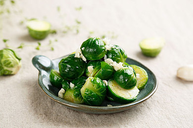 艳女直播app下载：虚拟偶像竞速直播，极光都市的赛道互动之旅-3