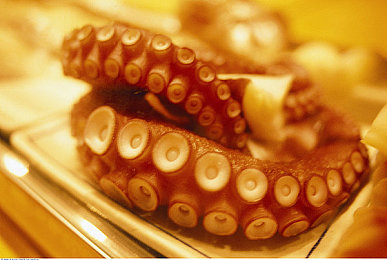 麻花传媒春节回家相亲孟孟：年关生存指南，多重压力模拟与亲情职场相亲大乱斗