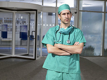 打扑克有叫有痛:极速牌局,在策略与狂飙中体验胜负心跳-4