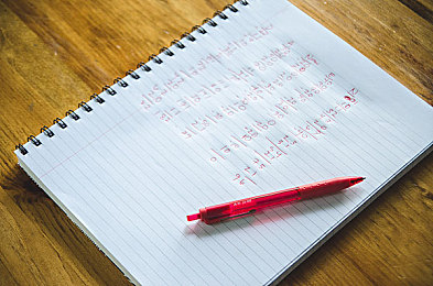 亚洲人拳交残酷业余：霓虹夜幕下的疾驰与拳锋，九龙城街头的生死竞逐-4