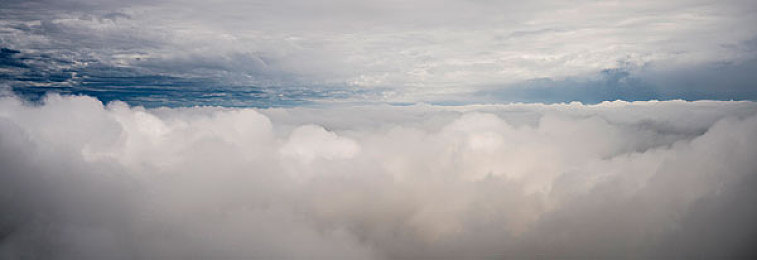 黄色免费下载3.0.3:霓虹幻影,疾风涂装限时解锁,传奇赛道新篇章-4