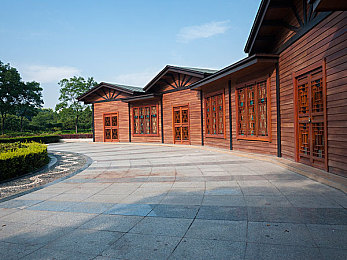 十八禁app：硬核赛车新作上线，极致拟真系统颠覆驾驶体验，挑战玩家心智极限-4