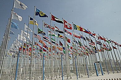 香蕉插入水蜜桃：竞速新作登场，水果赛车开启甜蜜对决之旅-4