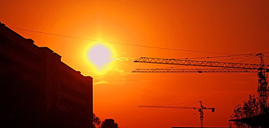 不良应用下载：虚拟赛道警示数字风险，赛车游戏化身安全课堂-3