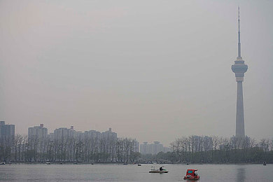 18款禁用免费安装的软件app：国家网信办出手,18款违规App遭全面封禁-365手游网：净界行动，你的数字冒险安全守则-5